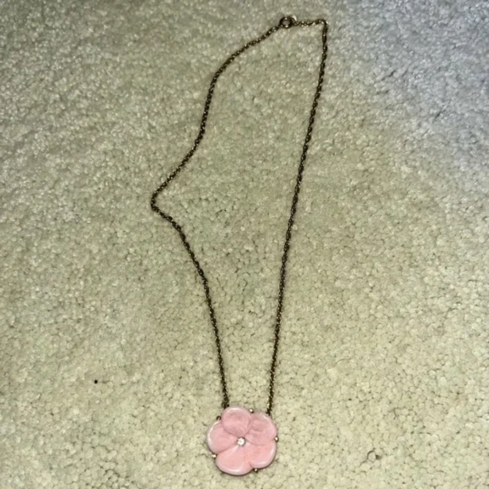 Vintage Avon Pink Flower Necklace